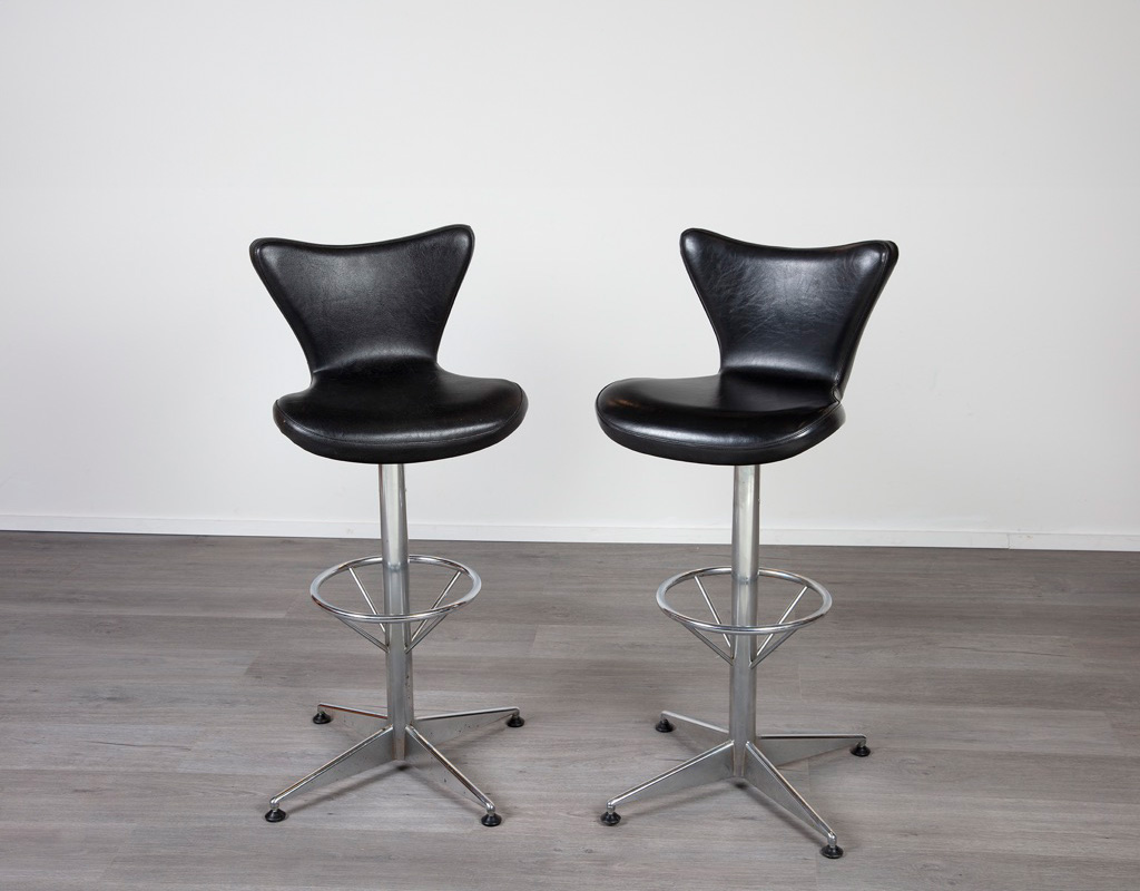 20th-Century Scandinavia Danish Mid-Century Vintage Furniture Barstools Swivel