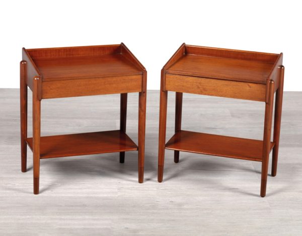 Mid century modern Borge Mogensen nightstands bedside cabinets model 148 Soborg Mobelfabrik Danish vintage 1950s bedroom furniture teak pair