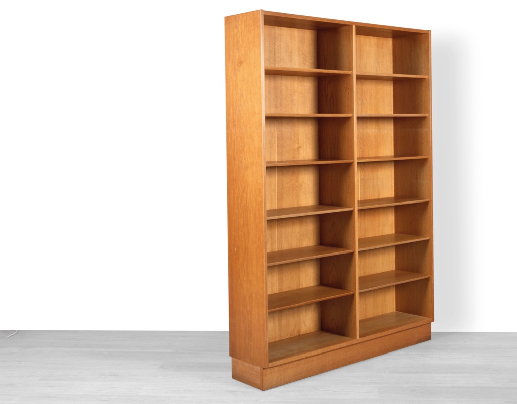 Mid century modern Carlo Jensen Hundevad Mobelfabrik bookshelf Danish 1960s European oak Brazilian Rosewood plinth base adjustable shelves double bookcase 196cm height