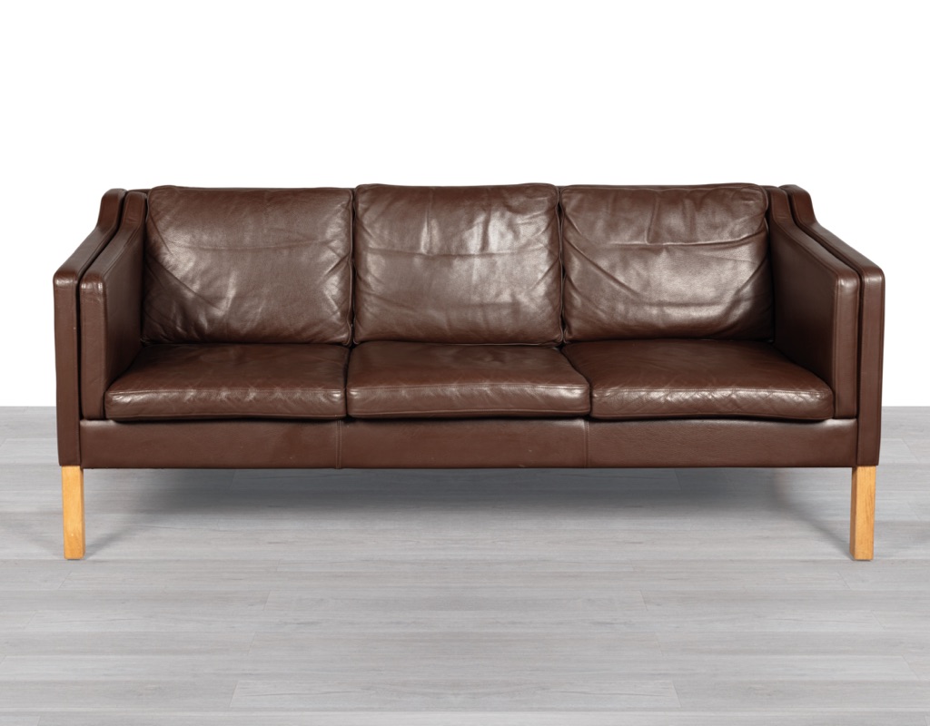 Mid century modern couch sofa Danish vintage Skipper Furniture 1960s leather 3 seater Mogens Hansen Borge Mogensen design Stouby original Scandinavian imported seating