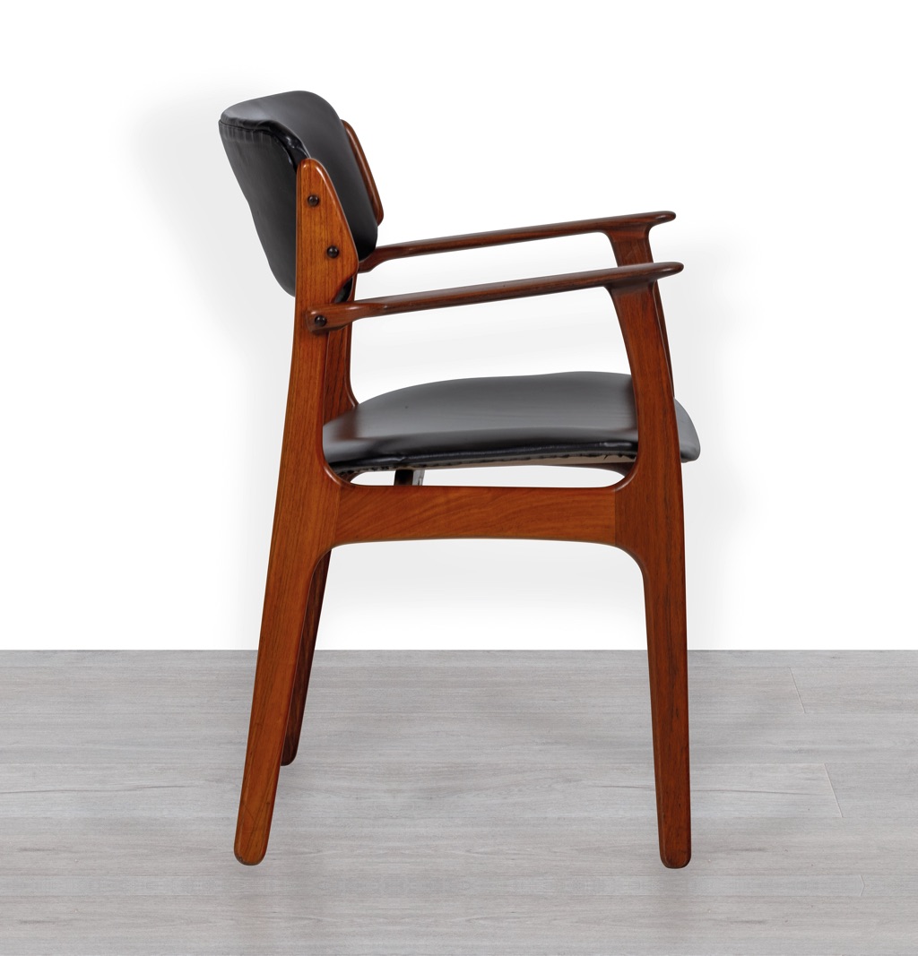 Erik Buch Model 50 Carver Dining Chair Brazilian Rosewood Mid Century Modern Danish 1960s O.D. Mobler Oddense Mobelfabrik Original Scandinavian Vintage Seating in Melbourne Black Leather Desk Armchair