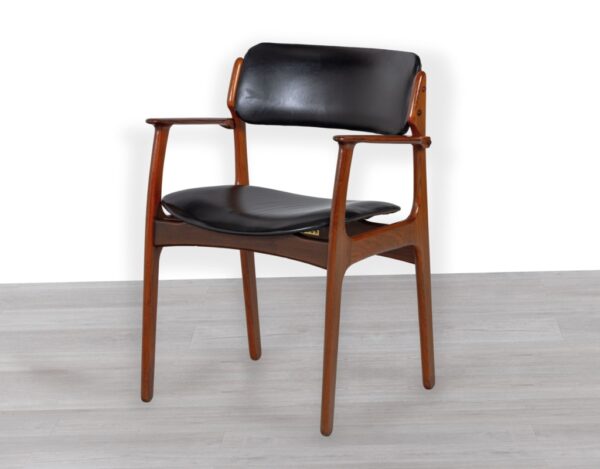 Erik Buch Model 50 Carver Dining Chair Brazilian Rosewood Mid Century Modern Danish 1960s O.D. Mobler Oddense Mobelfabrik Original Scandinavian Vintage Seating in Melbourne Black Leather Armchair