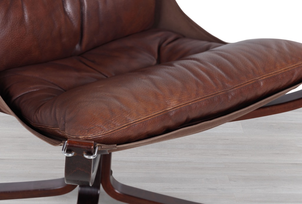 Falcon Chair Superstar Armchair Lowback Sigurd Ressell Genega Mobler Original Mid Century Modern Danish 1970 Vintage Imported Scandinavian design Vatne Mobler Buffalo
