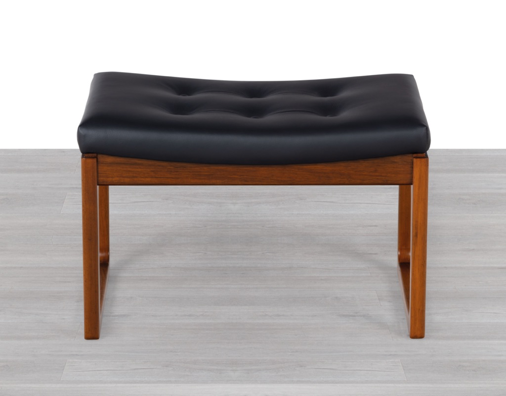 Iconic Australian mid century 1960s sleigh leg footstool by Gerald Easden for Module in Blackwood new black leather upholstery occasional table
