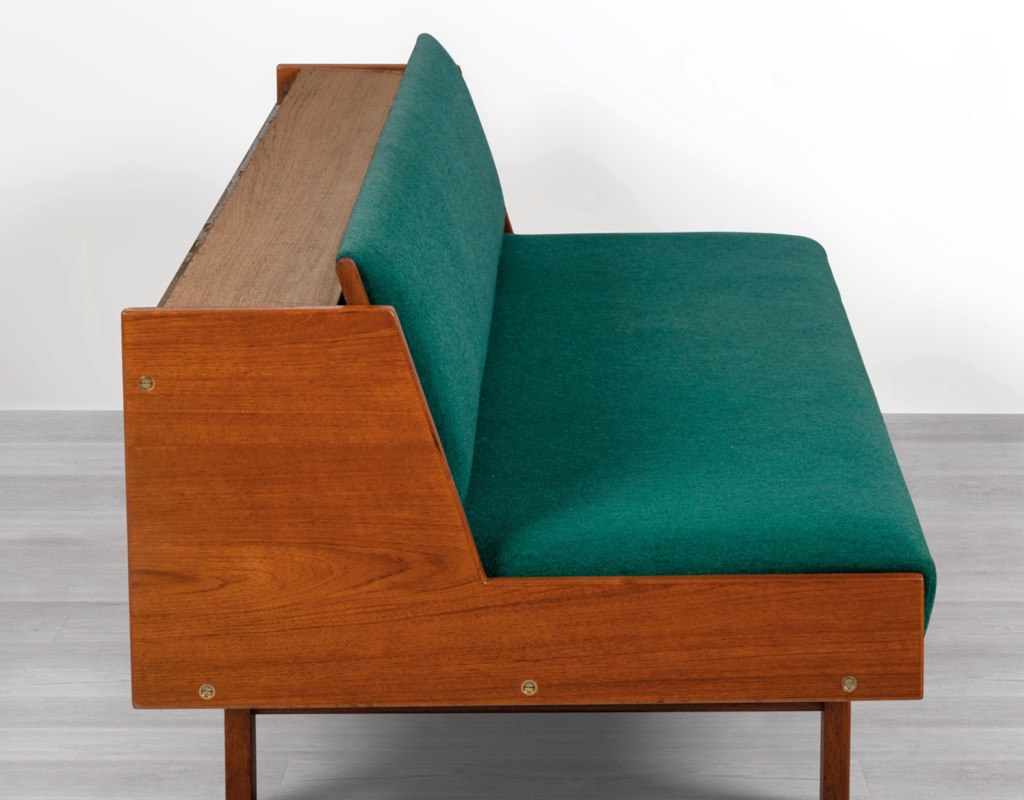 Hans J. Wegner GE258 Daybed Getama Denmark Danish Vintage 1960s Mid Century Modern Sofa Bed Teak Original Wool Profile