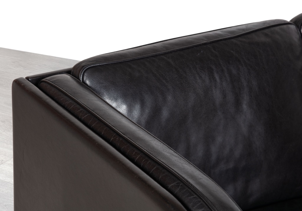 Jorgen Gammelgaard Model EJ20 Sofa Erik Jorgensen Mobelfabrik Black Leather Couch Chrome Legs Danish Vintage 1980s Scandinavian Design Side Cushion