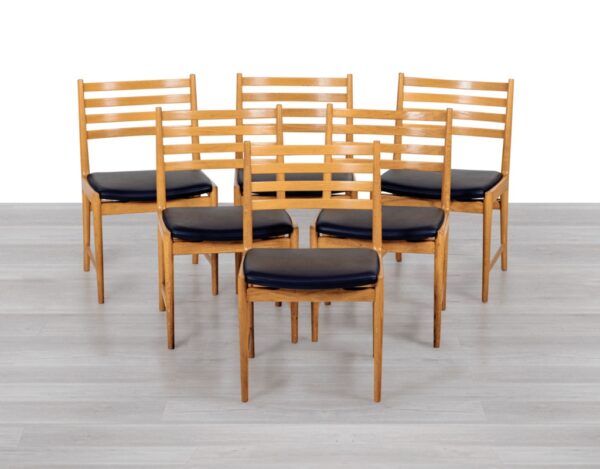 Kai Lyngfeldt Larsen Dining Chairs Oak Danish 1960s Vintage Soren Willadsen Mobelfabrik Mid Century Modern Original Scandinavian Dining Room Furniture Set Six