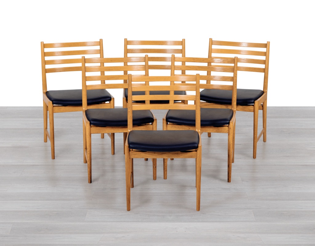 Kai Lyngfeldt Larsen Dining Chairs Oak Danish 1960s Vintage Soren Willadsen Mobelfabrik Mid Century Modern Original Scandinavian Dining Room Furniture Set Six
