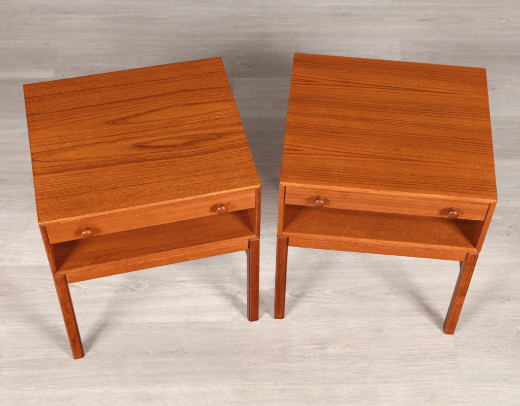 Mid century modern bedside cabinet Sven Engstrom & Gunnar Myrstrand Tingstroms model Casino Danish vintage nightstand Swedish 1960 teak drawer original Scandinavian design large 60cm height