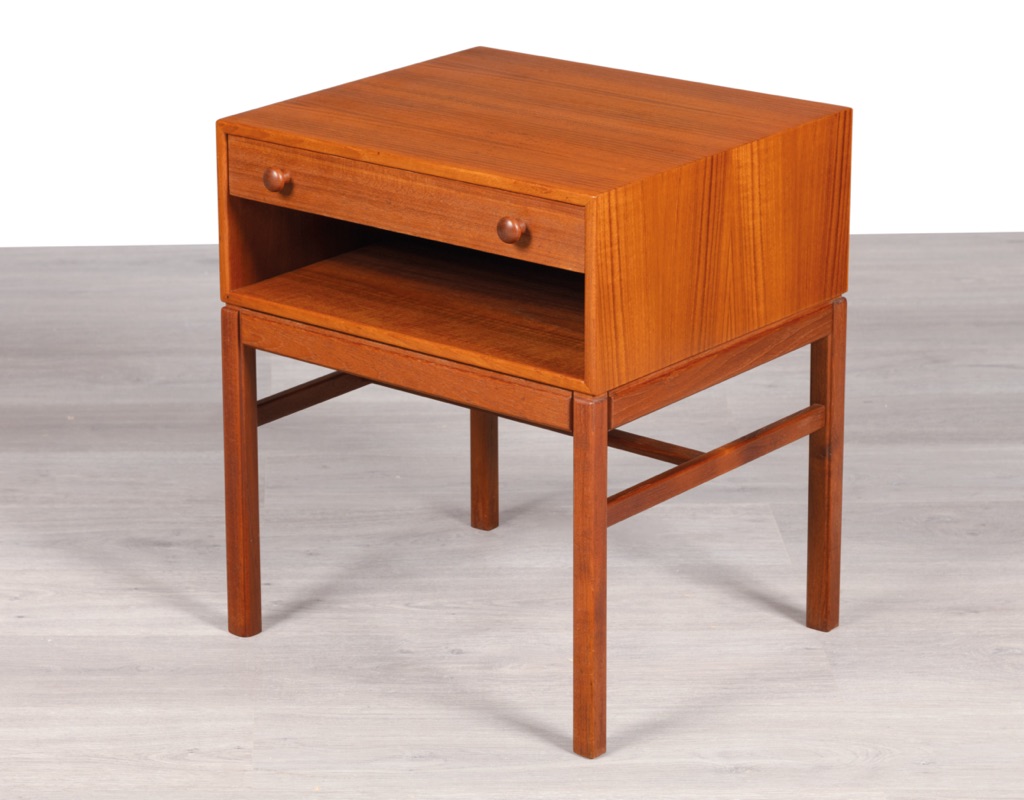 Mid century modern bedside cabinet Sven Engstrom & Gunnar Myrstrand Tingstroms model Casino Danish vintage nightstand Swedish 1960 teak drawer original Scandinavian design tall