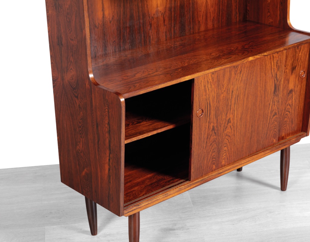 Mid century modern Erik Petersen bookshelf bookcase Danish 1960 Brazilian Rosewood EP Mobler Johannes Sorth Nexo style vintage Scandinavian storage cupboard close up
