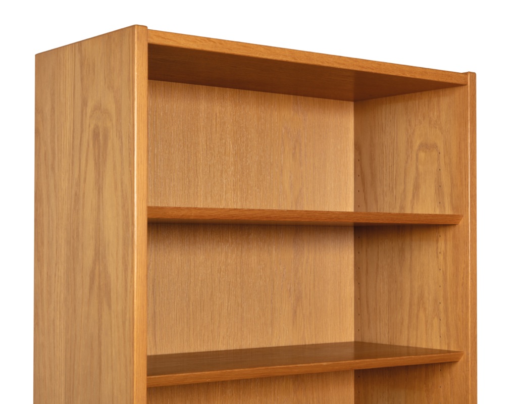 Mid century modern Poul Hundevad bookshelf Danish vintage 1960 shelving Hundevad Mobelfabrik tall narrow oak Scandinavian design close up