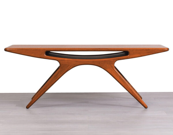 Mid century modern Smile Coffee Table by Johannes Andersen for CFC Silkeborg in teak Danish original vintage 1950 imported