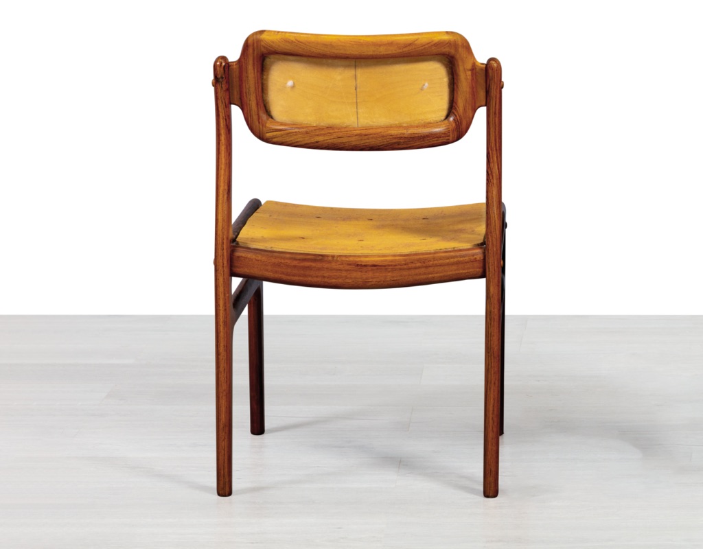Mid century modern Johannes Andersen dining chairs by Uldum Mobelfabrik in Brazilian rosewood set of eight 1960s Denmark back view