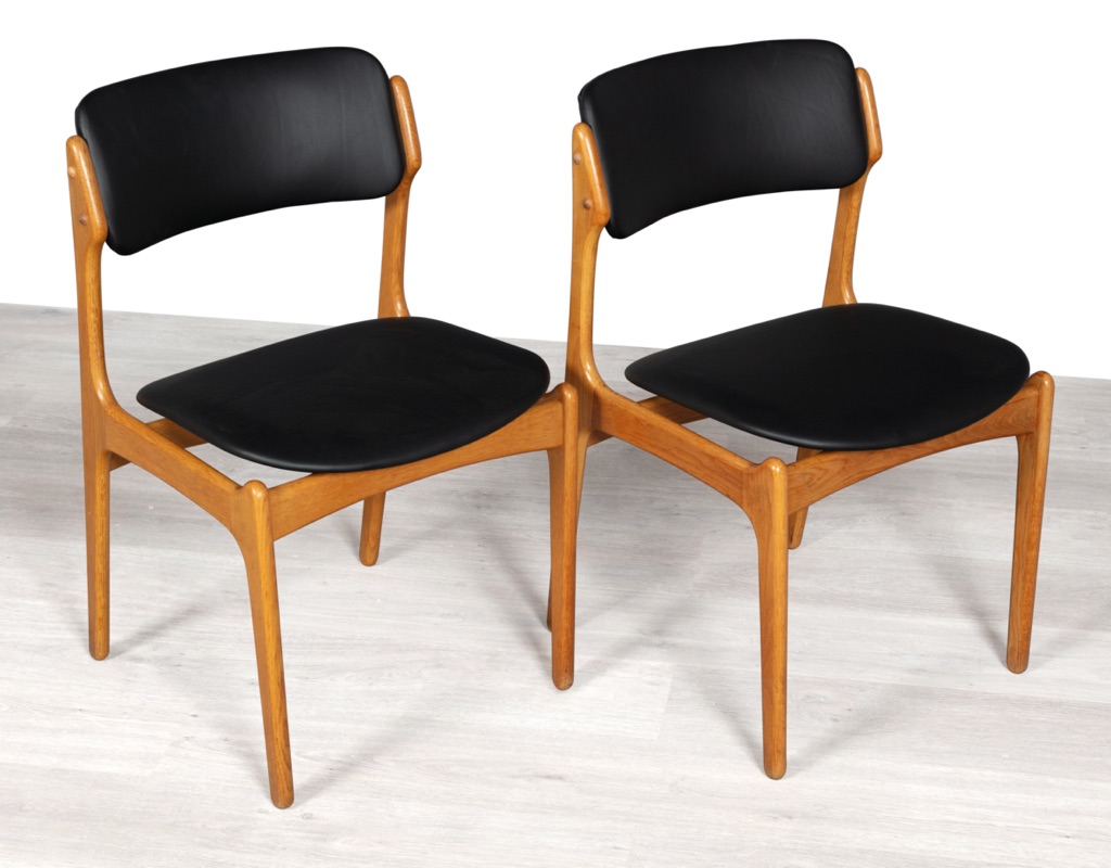 Mid century modern Erik Buch Model 49 dining chairs Danish vintage 1960 seating O.D. Mobler Oddense Mobelfabrik European oak leather set of eight carver armchairs floating seat design