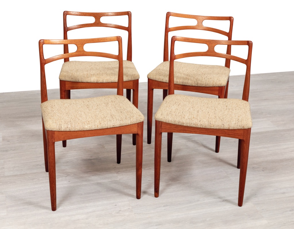 Mid century modern Johannes Andersen Dining Chairs Model 94 Danish vintage imported seating Denmark original Scandinavian design by Chr. Linnebergs Mobelfabrik Christian Linneberg set of four