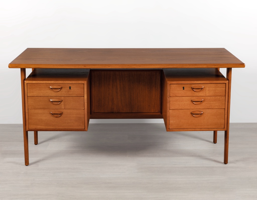 Mid century modern Danish vintage desk Kai Kristiansen Model FM60 1960s for Feldballes Mobelfabrik in teak from Denmark original Scandinavian office furniture
