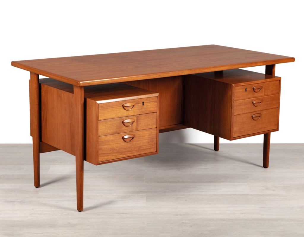 Mid century modern Danish vintage desk Kai Kristiansen Model FM60 1960s for Feldballes Mobelfabrik in teak from Denmark original Scandinavian office drawers storage