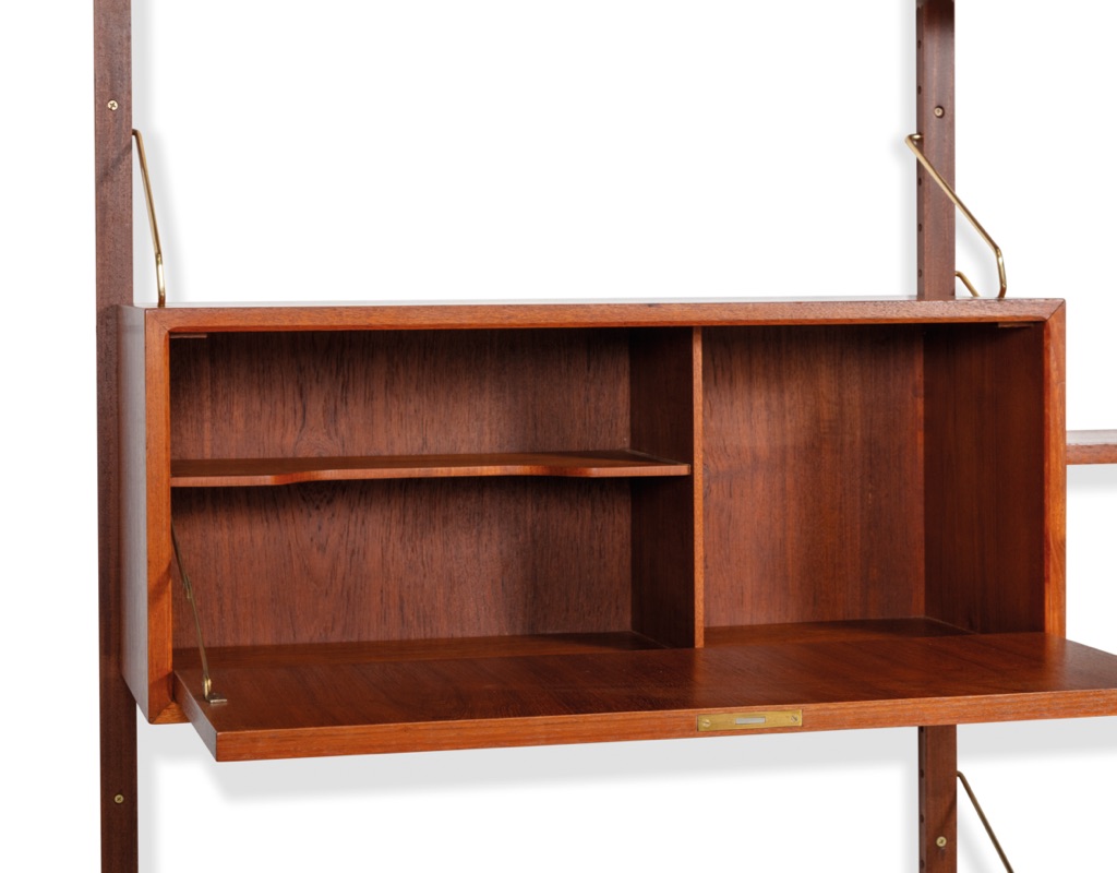 Mid century modern Poul Cadovius Royal shelving system by CADO Denmark 1950 modular wall mounted shelving unit in teak imported original Scandinavian design for storage open