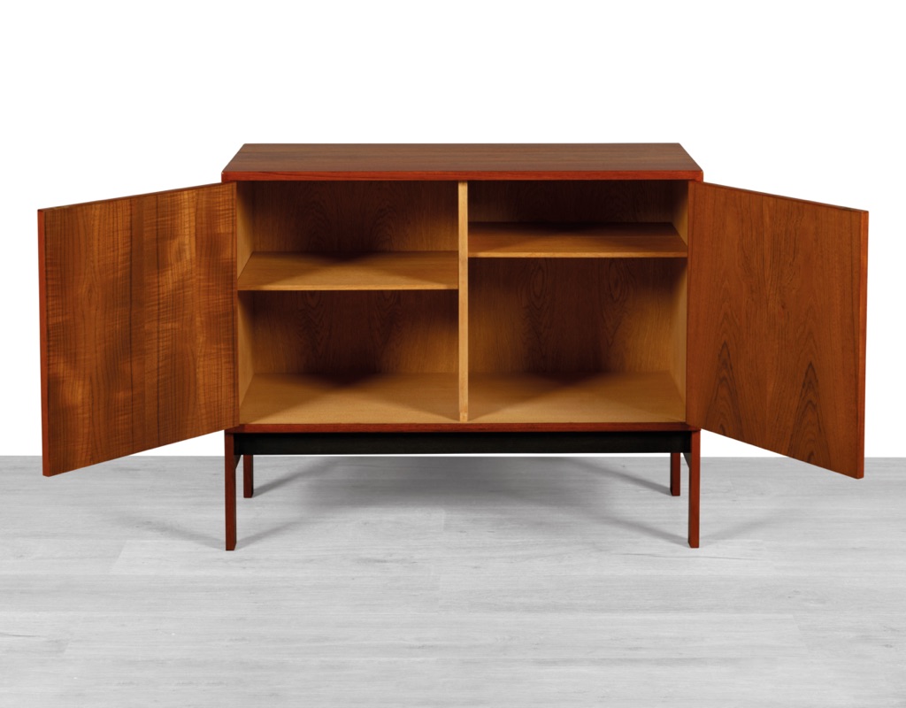 Mid century modern Danish 1960s stereo hifi cabinet Rud Thygesen and Johnny Sorensen for Hansen & Guldborg vintage record storage doors open