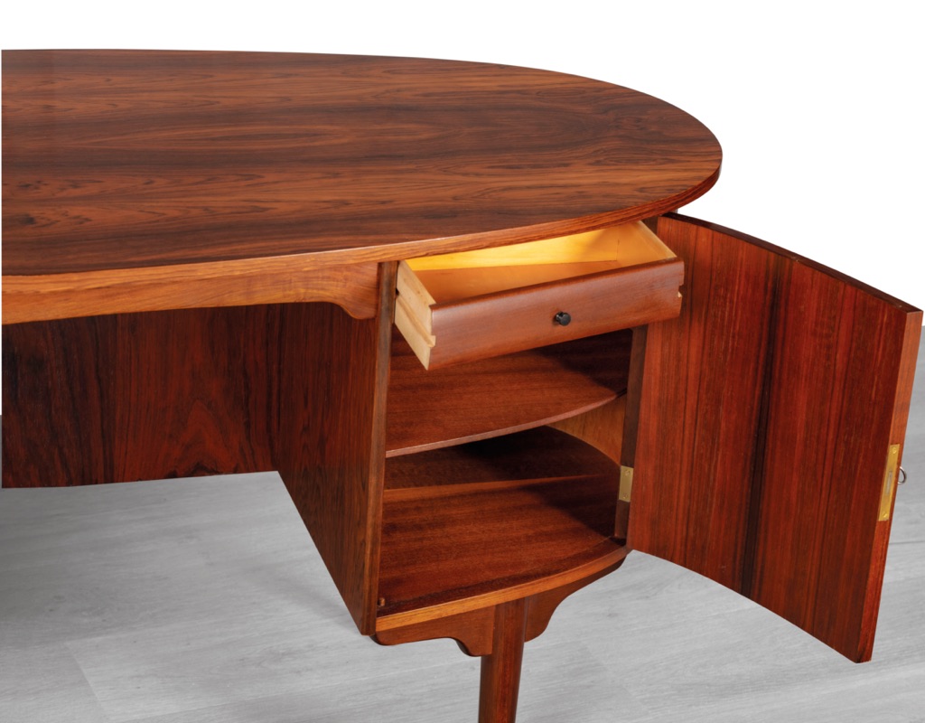 H.P. Hansen Bullet desk Danish vintage 1960s mid century modern Scandinavian design Randers Mobelfabrik Brazilian rosewood rear storage office furniture Denmark close up