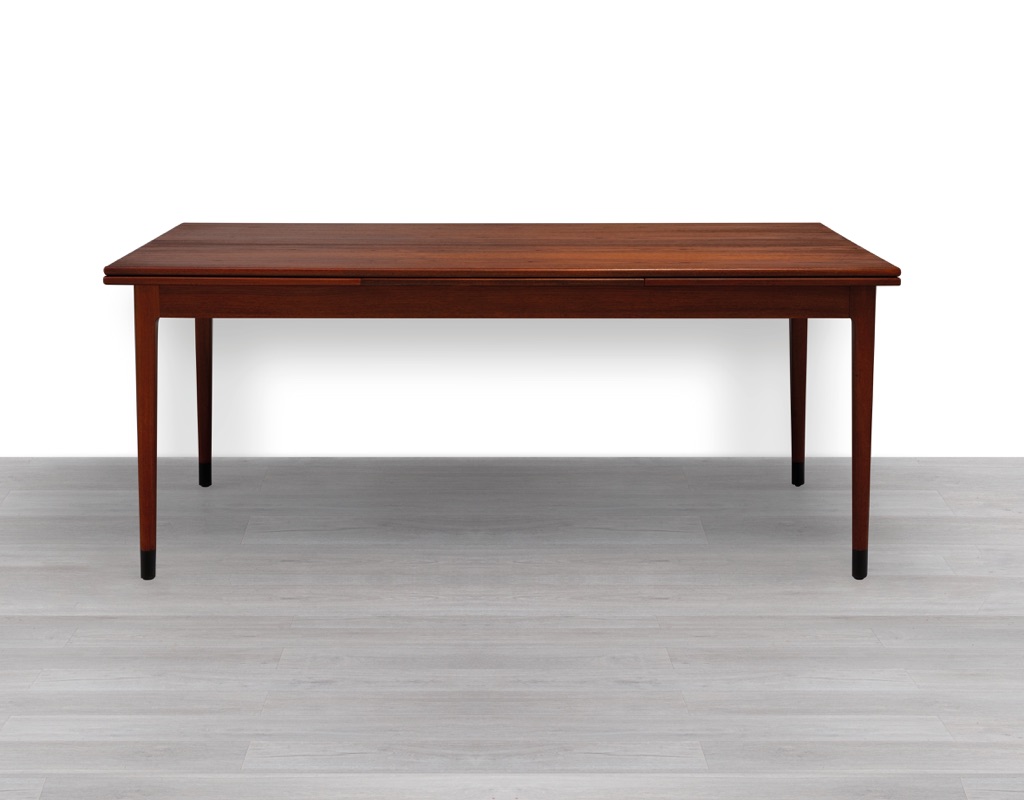 Niels Otto Moller Banqueting Extension Dining Table J.L. Møllers Mobelfabrik Teak 1950s Model 9