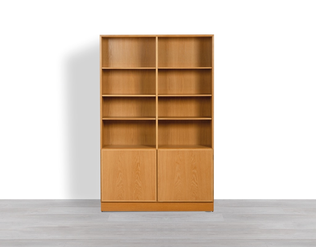 Mid century modern Poul Hundevad bookshelf Danish vintage 1960 shelving Hundevad Mobelfabrik oak cupboard Scandinavian design Carlo Jensen