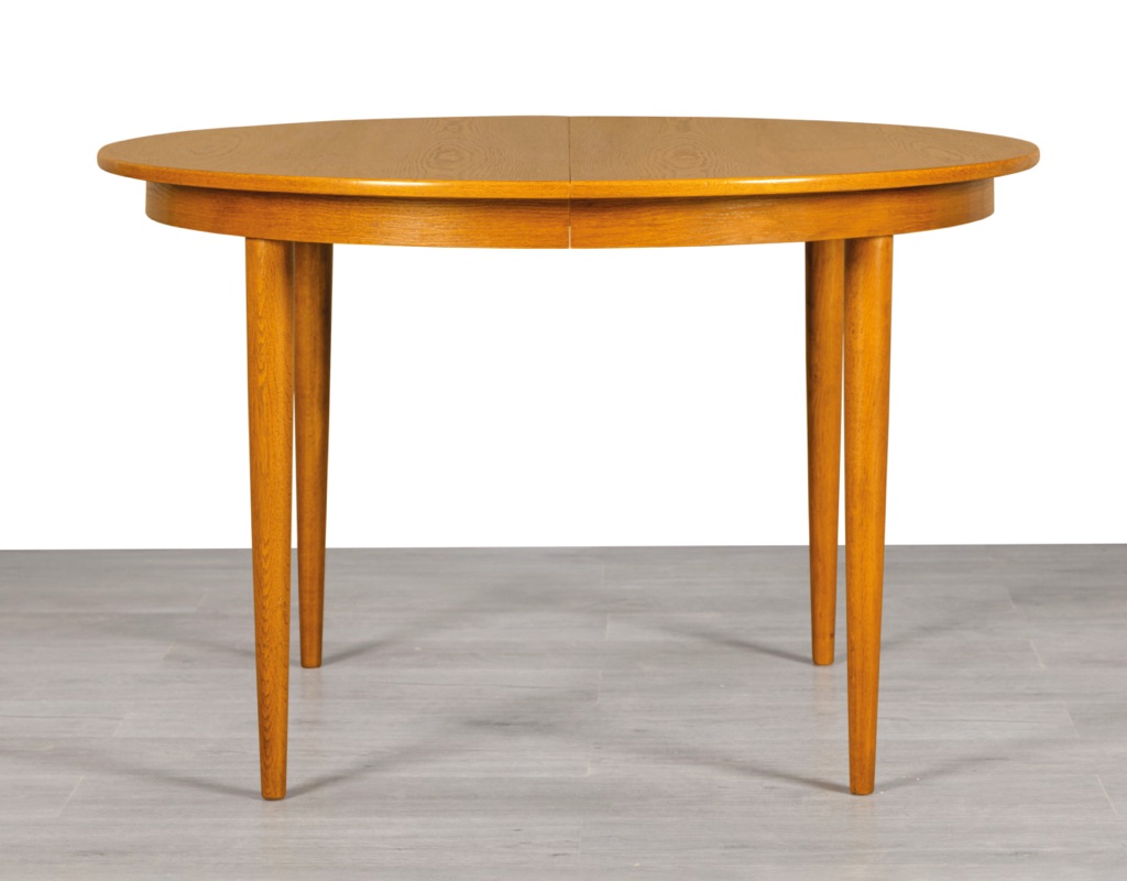 Mid century modern dining table Danish 1960s European oak round extension Skovmand & Andersen Denmark original Scandinavian tables tappered legs